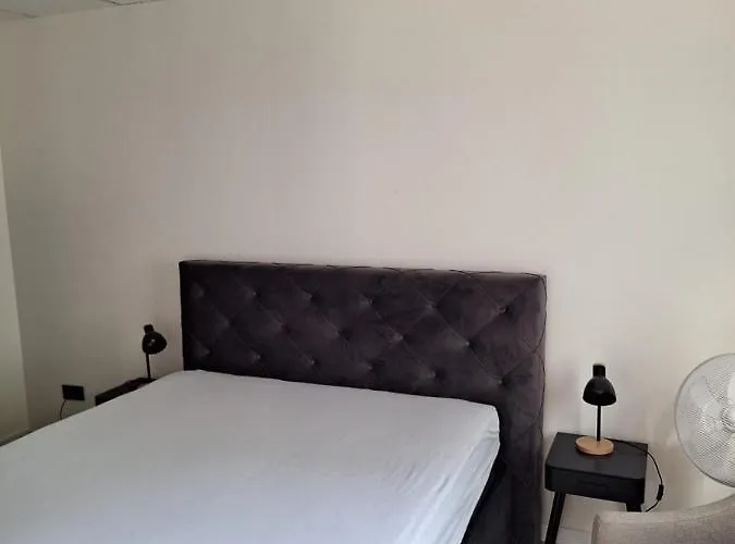 Apartamento Beautiful 14 F In Chic Neighborhood In Center